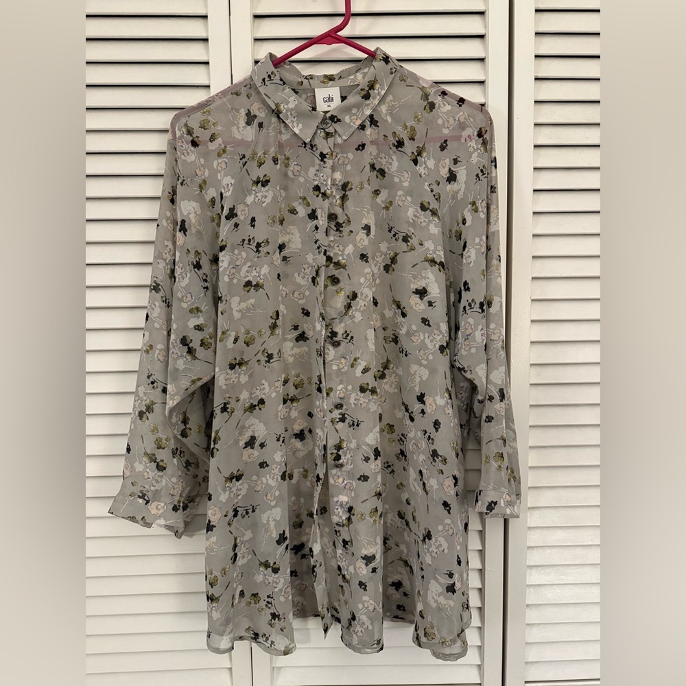 Cabi XL Matinee Blouse chiffon like